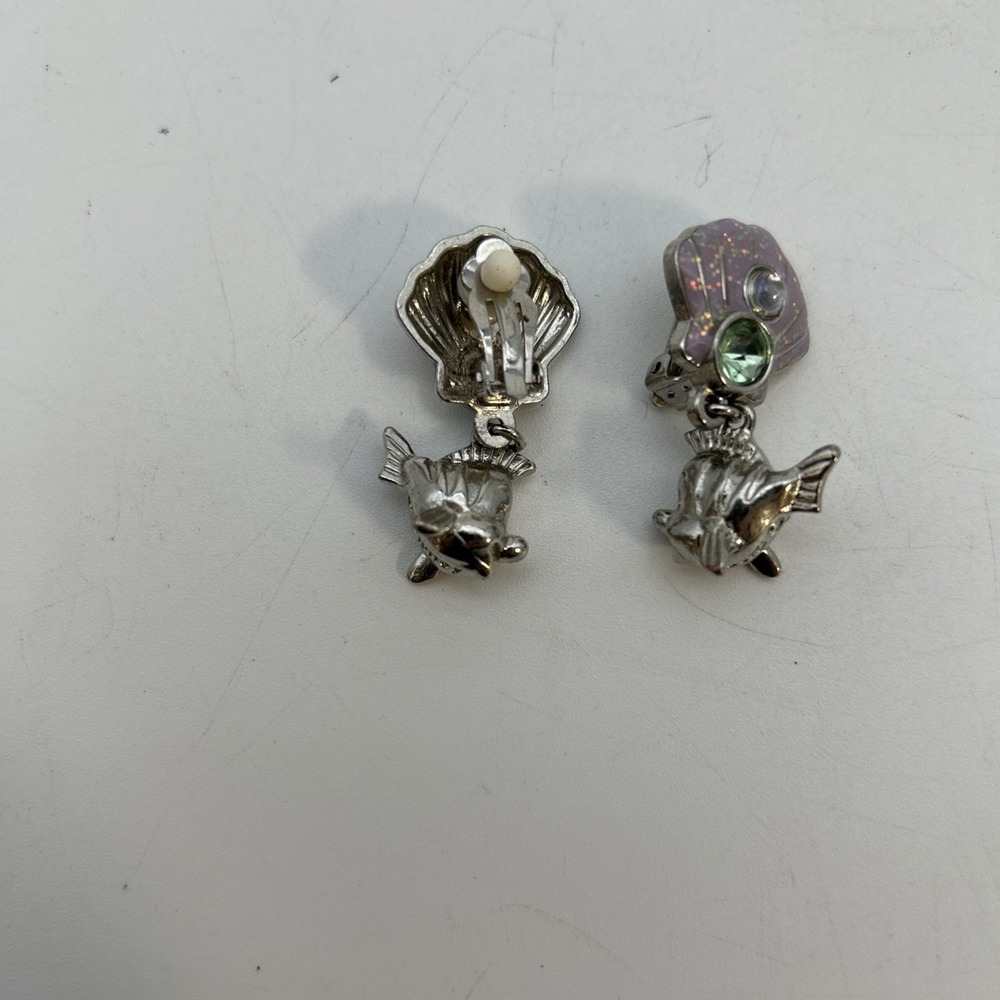 Vintage Disney Little Mermaid Flounder Shell Clip On Earring